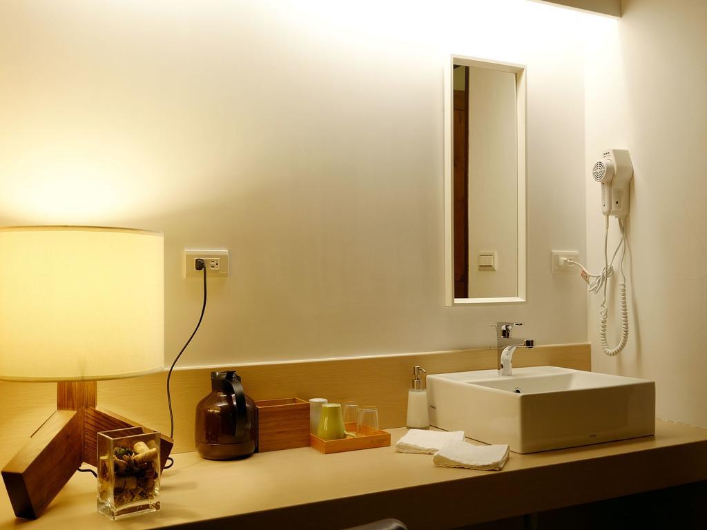 Shire Homestay Luodong Bagian luar foto